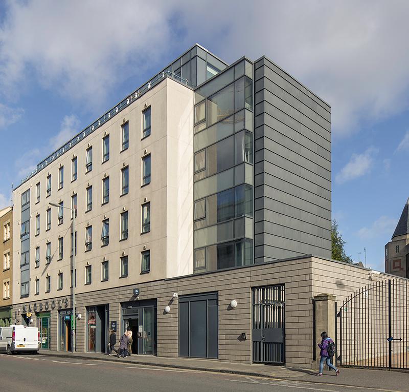 Apartment Lady Nicolson Court